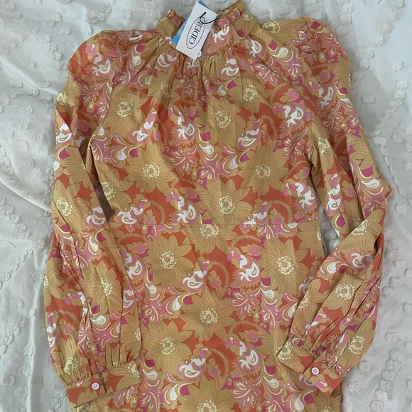 Retro Floral Ruffle Hem Mini Dress - Picture 9 of 11